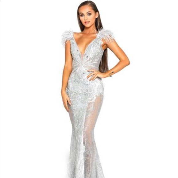 Dresses & Skirts - Brand new 2019 Portia and Scarlett evening gown